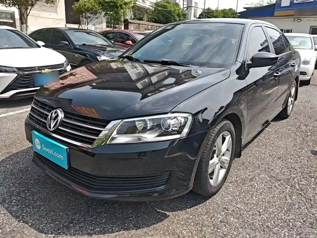 Volkswagen Lavida 2015 — фото 2