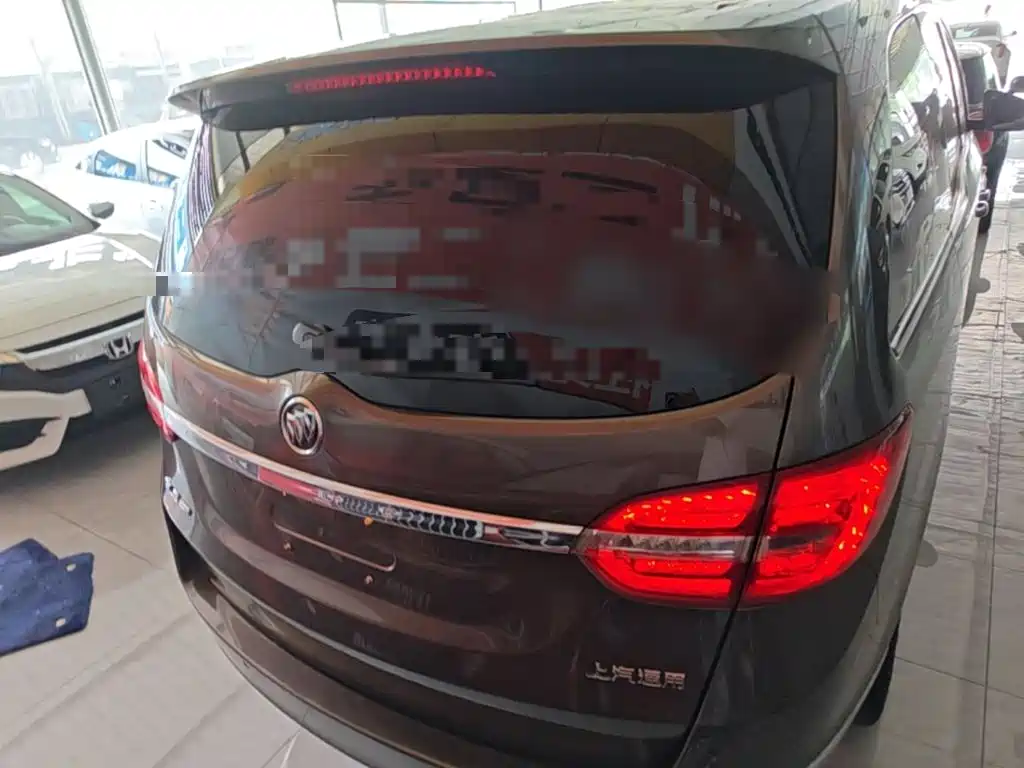 Buick GL8 2019