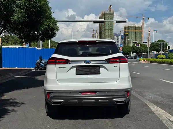 Geely Boyue 2018