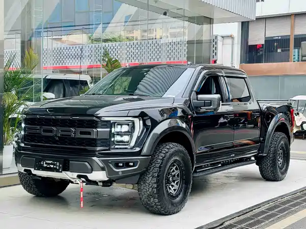 Ford F-150 Raptor 2023