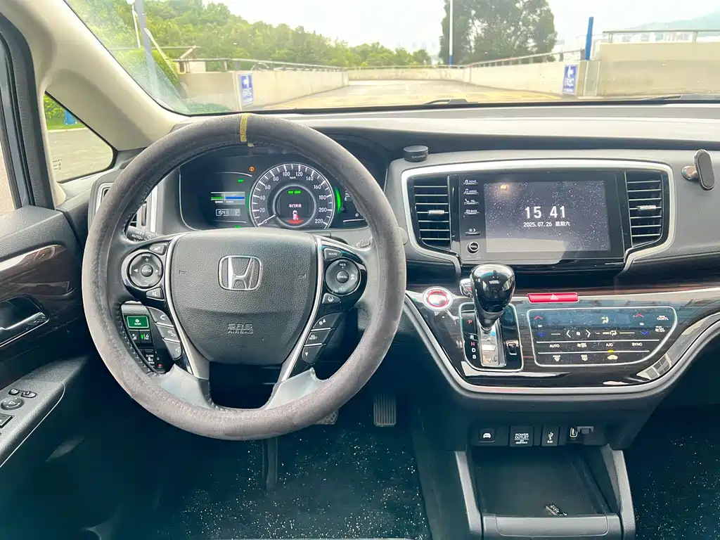 Honda Odyssey 2021 — фото 12