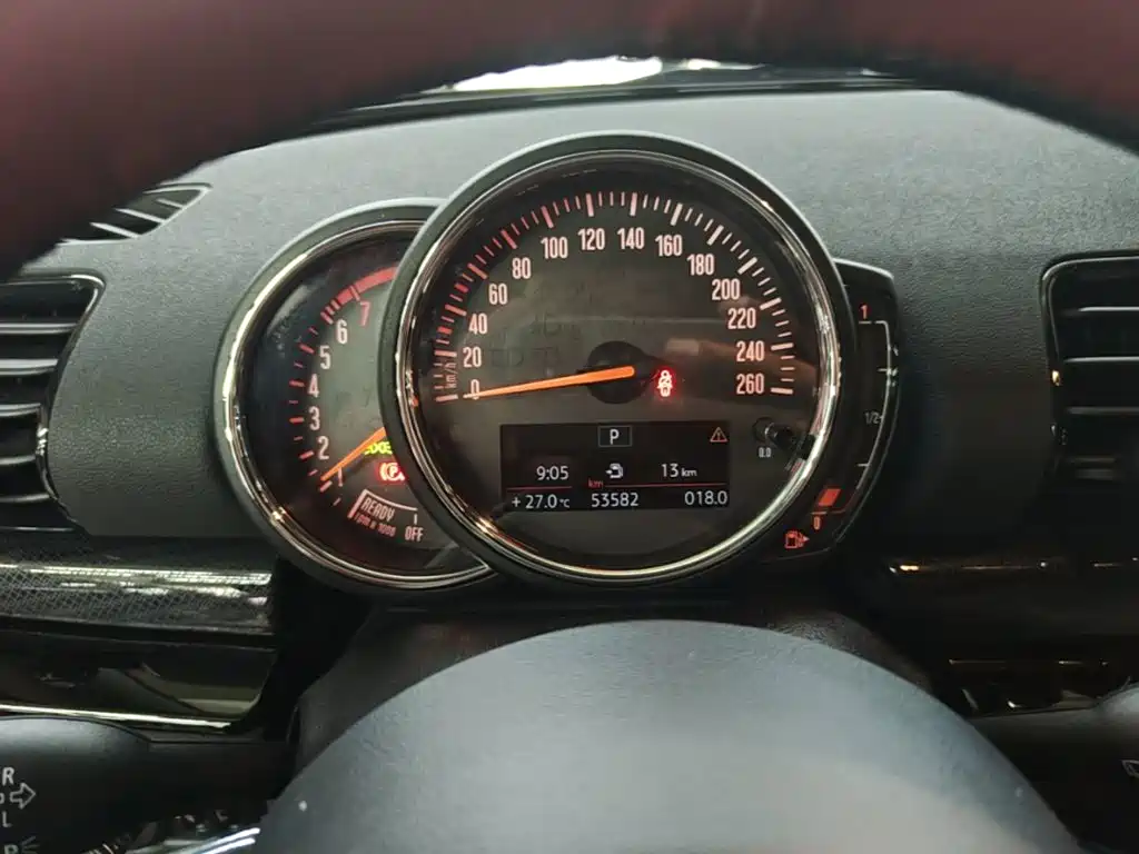 MINI Clubman 2020 — фото 12