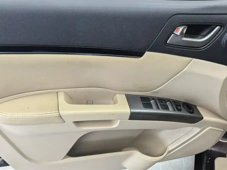 Geely Emgrand Classic 2013