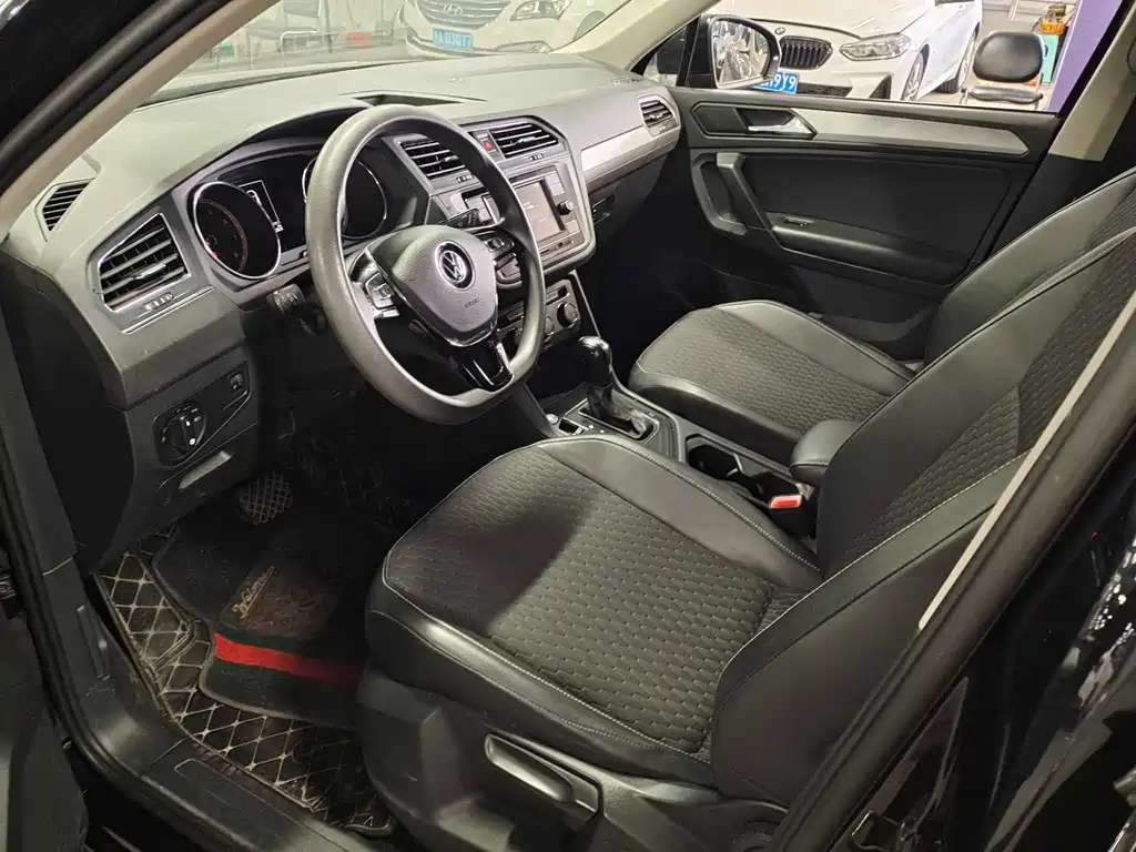 Volkswagen Tiguan L 2021
