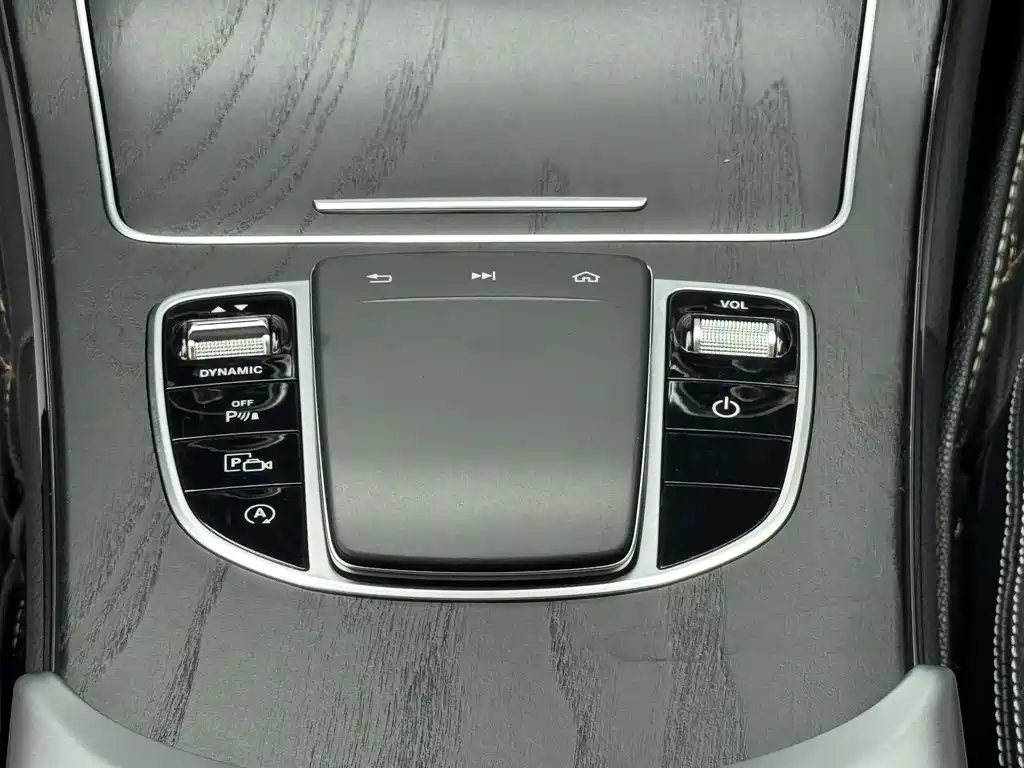 Mercedes-Benz C-Class 2020 — фото 14