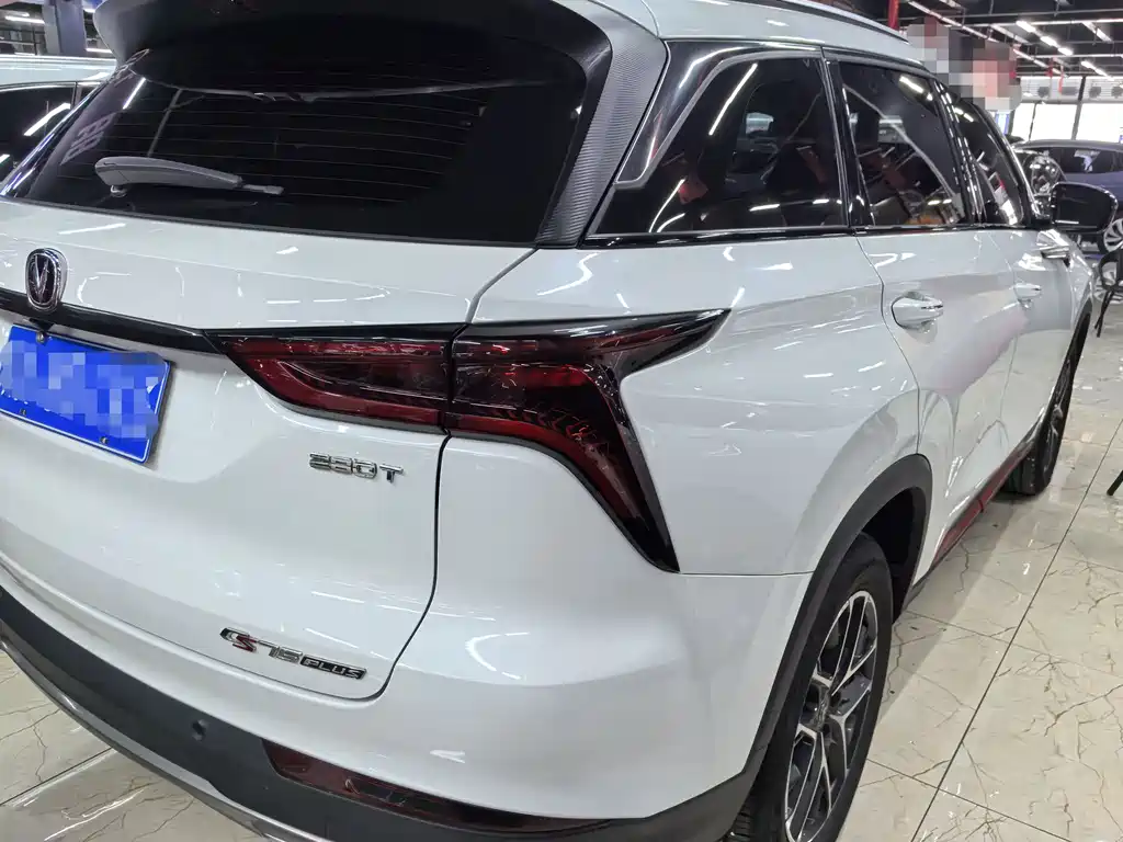 Changan CS75 PLUS 2023 — фото 6
