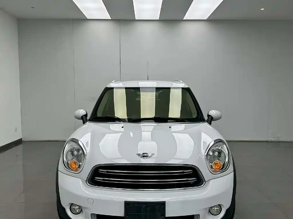 MINI Countryman 2015 — фото 2