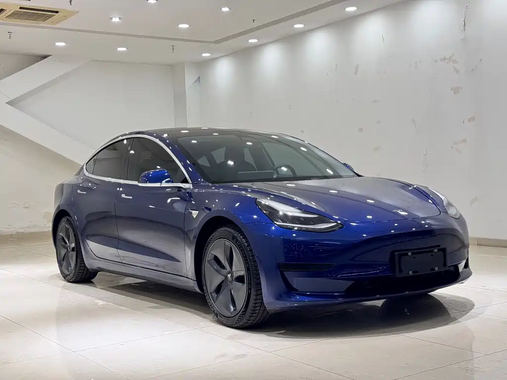 Tesla Model 3 2020 — фото 3