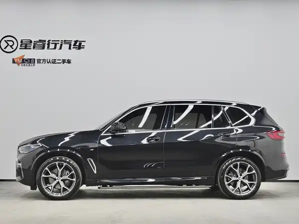 BMW X5 2022