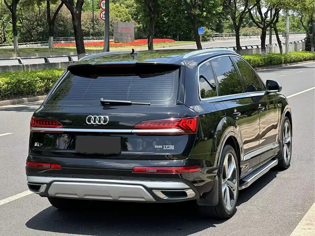Audi Q7 2022 — фото 4