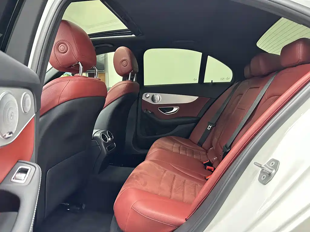 Mercedes-Benz C-Class 2021 — фото 12