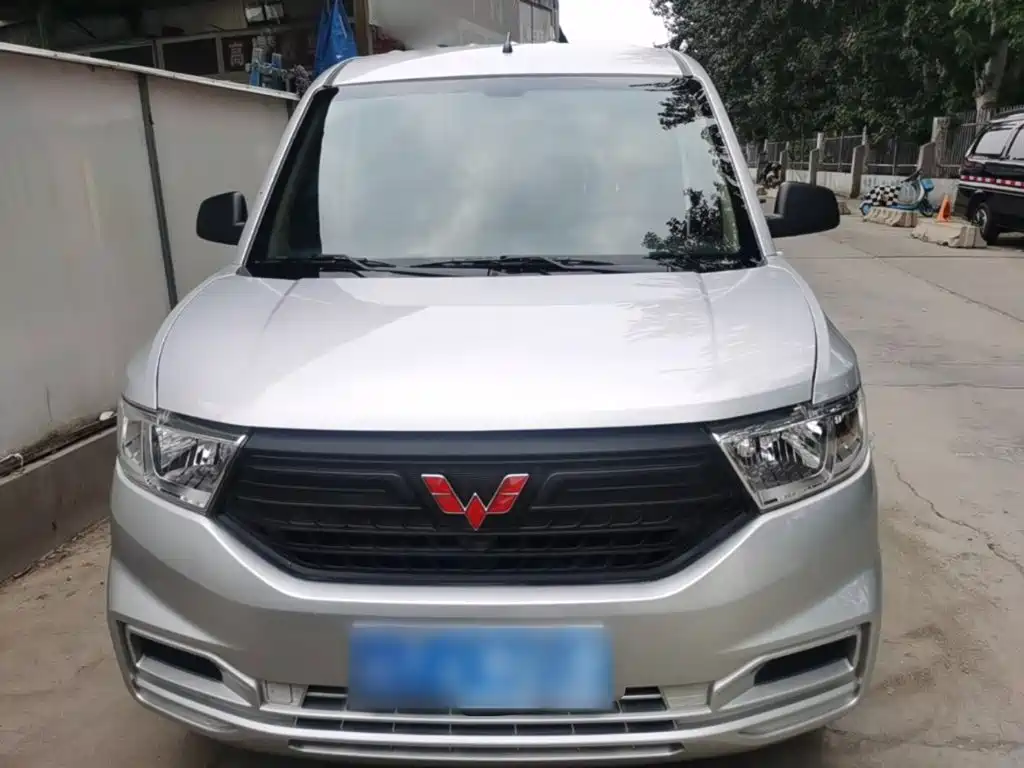 Wuling Hongguang V 2025