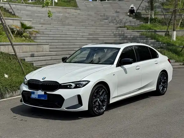 BMW 3 Series 2025