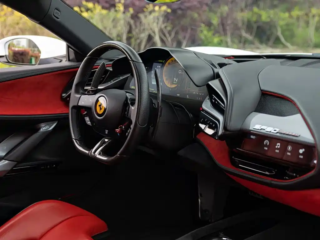 Ferrari SF90 2023 — фото 11