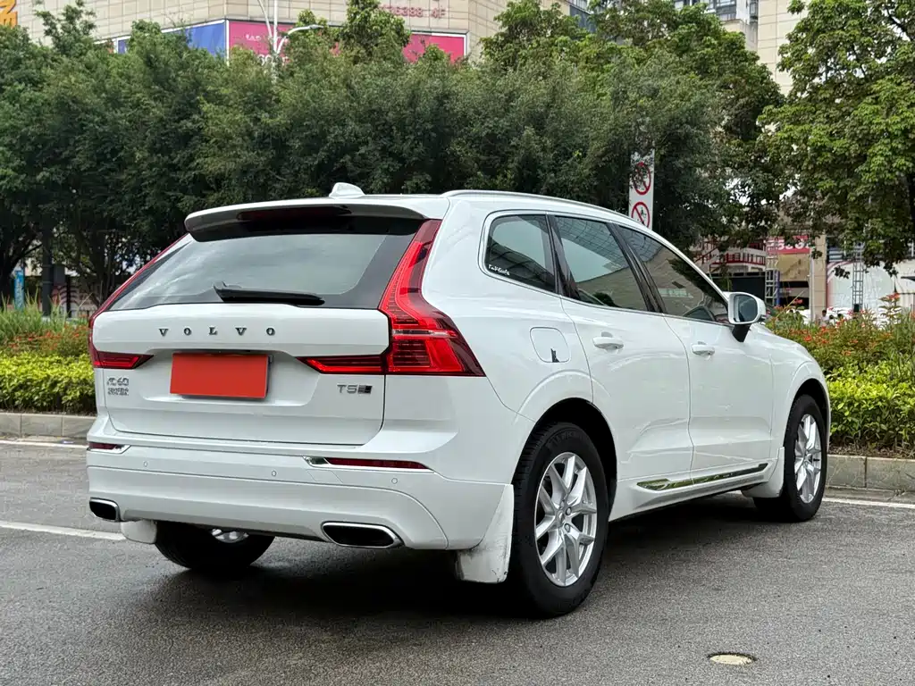 Volvo XC60 2019