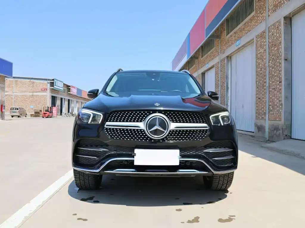 Mercedes-Benz GLE 2021 — фото 2