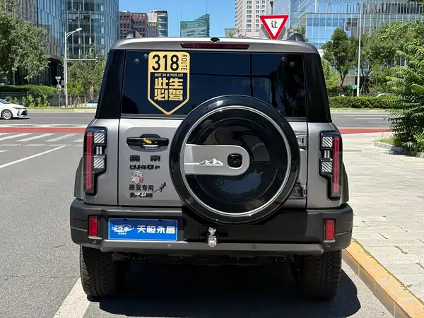 BAIC BJ40 2025