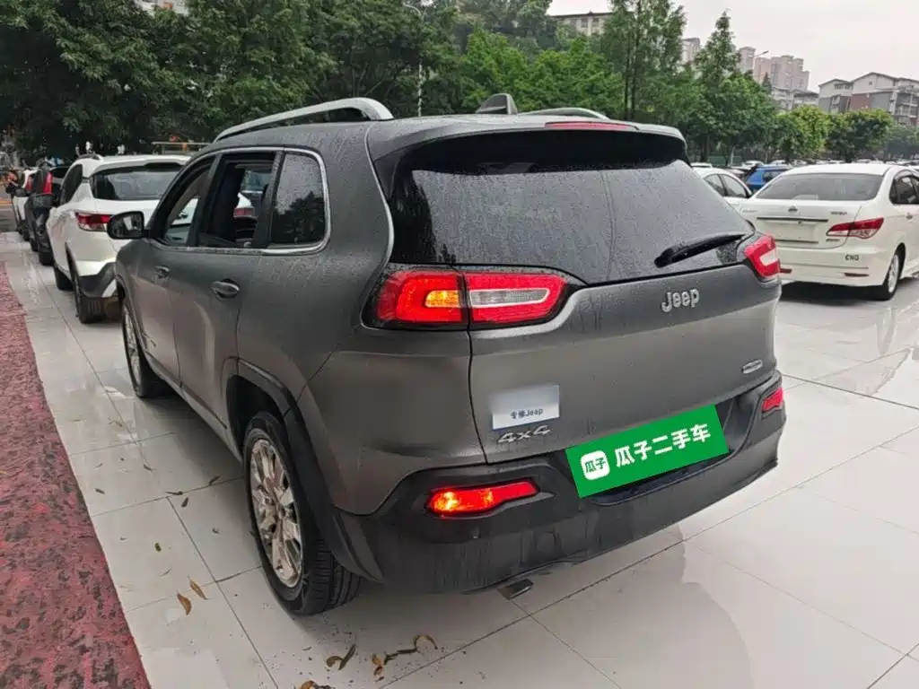Jeep Cherokee 2015