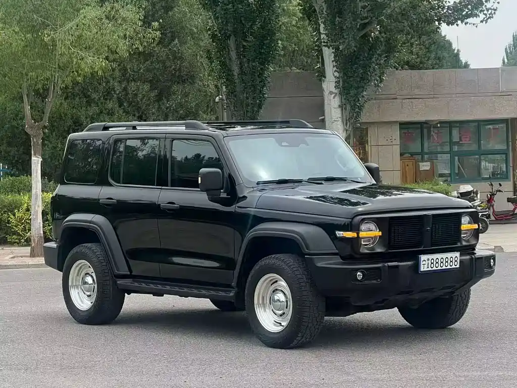 Tank 300 2022
