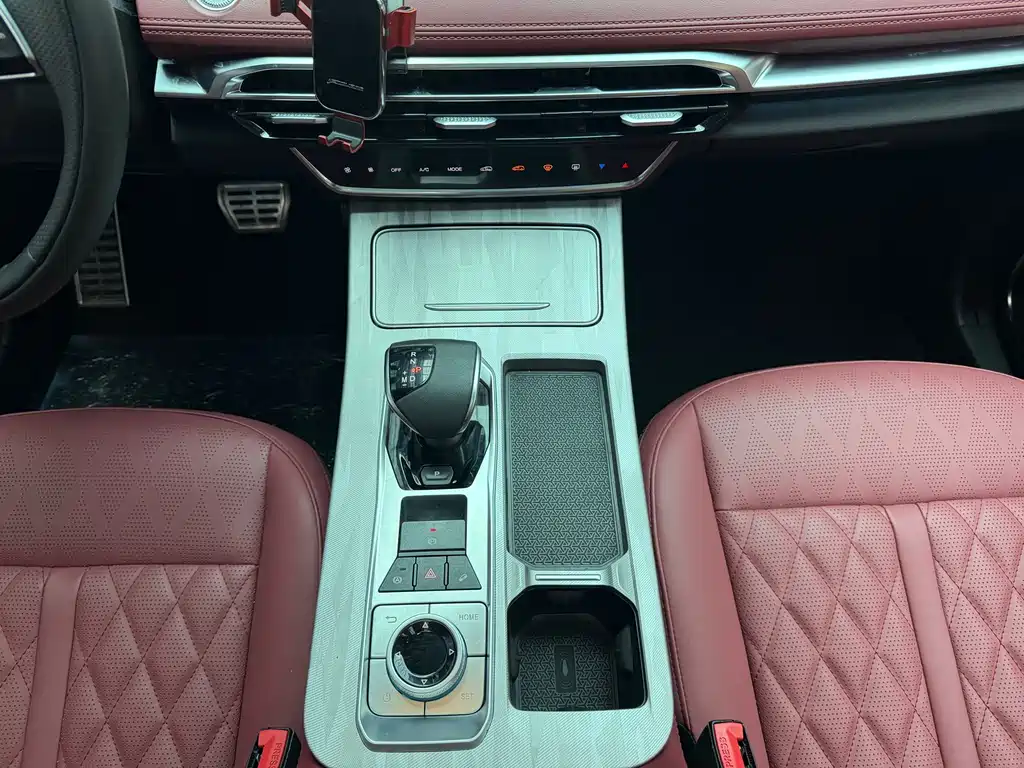 Jetour X70 PLUS 2023 — фото 13