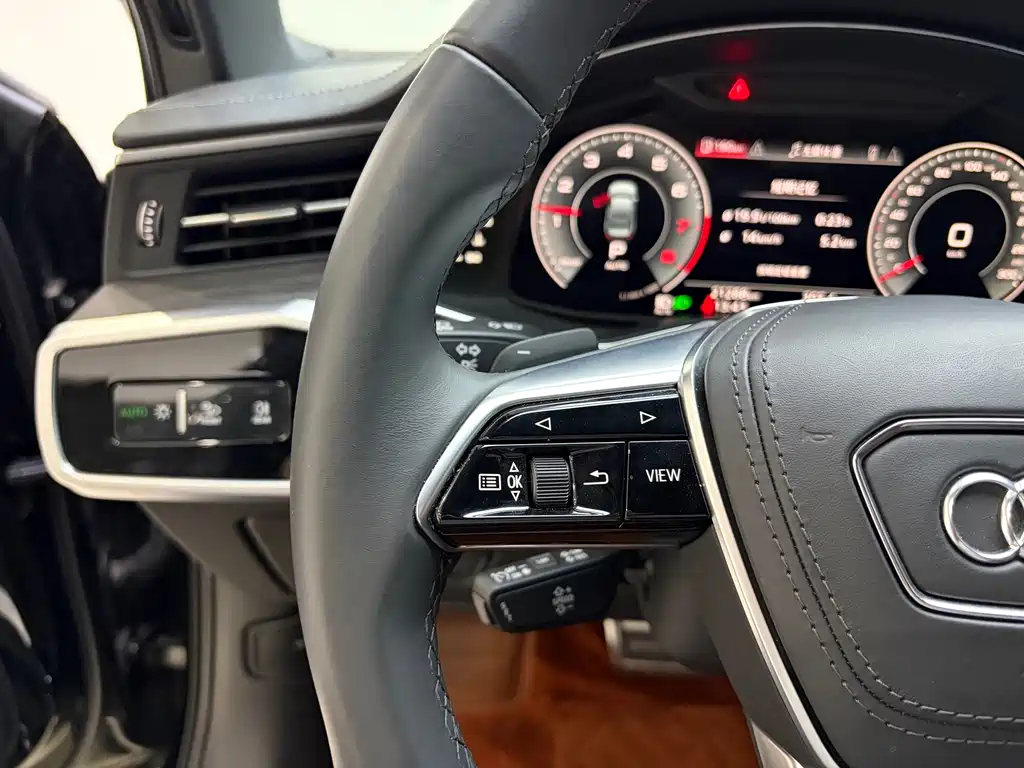 Audi A6L 2025 — фото 15