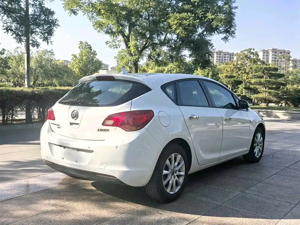 Buick Excelle 2014