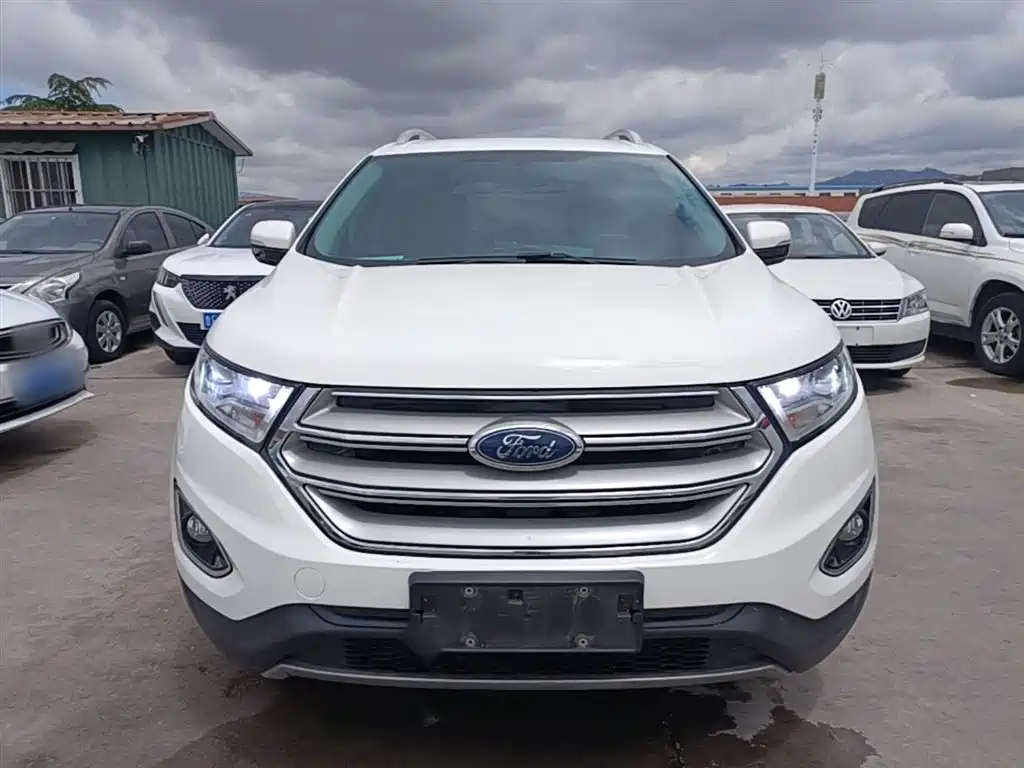 Ford Edge 2017 — фото 3