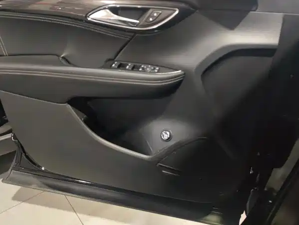 Buick Envision Plus 2023