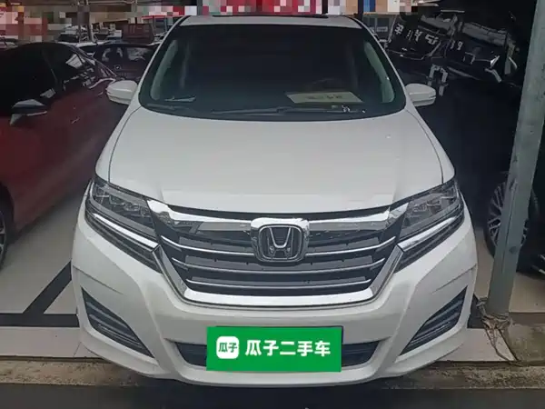 Honda Elysion 2017