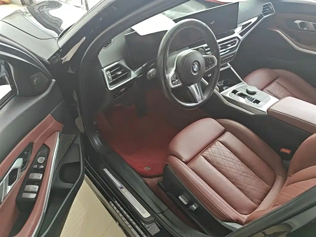 BMW 3 Series 2023 — фото 16