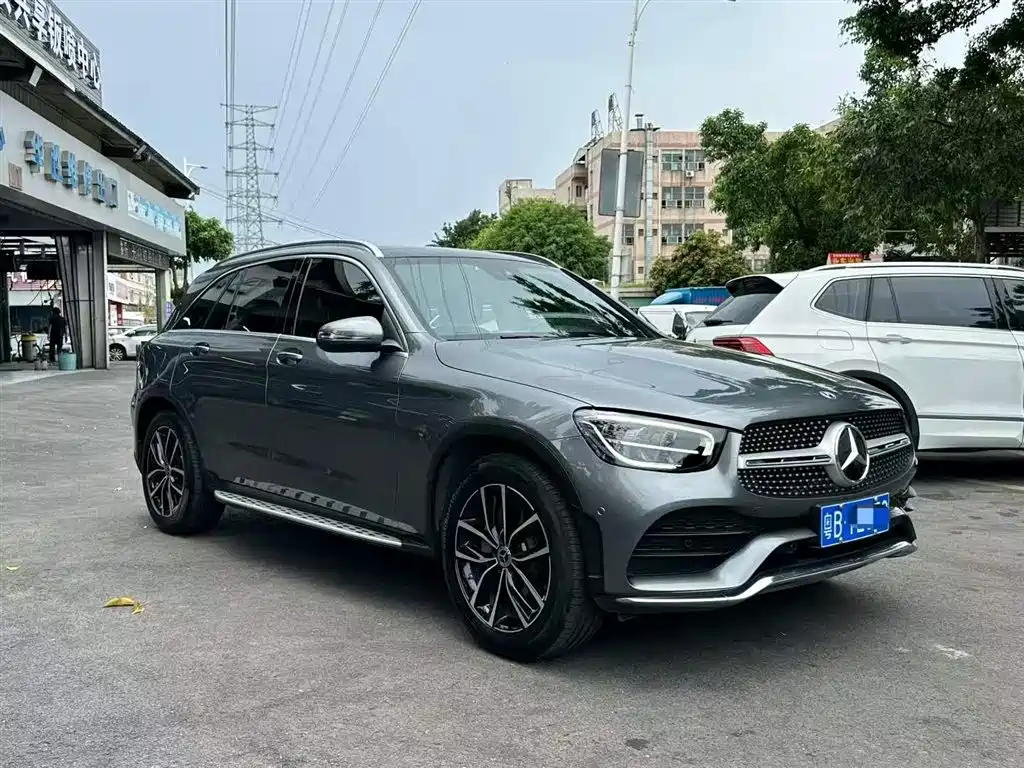 Mercedes-Benz GLC 2021