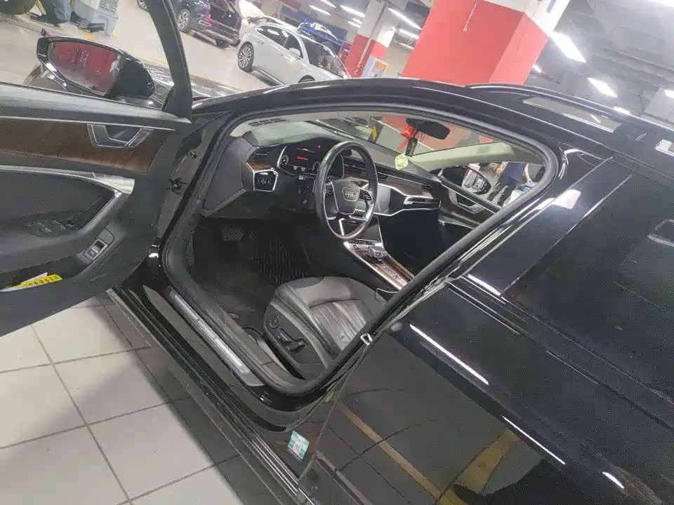 Audi A6 2021