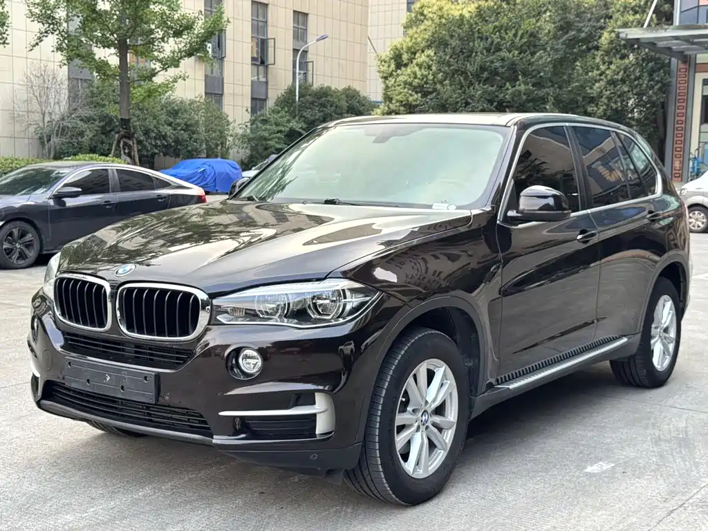 BMW X5 2017 — фото 1