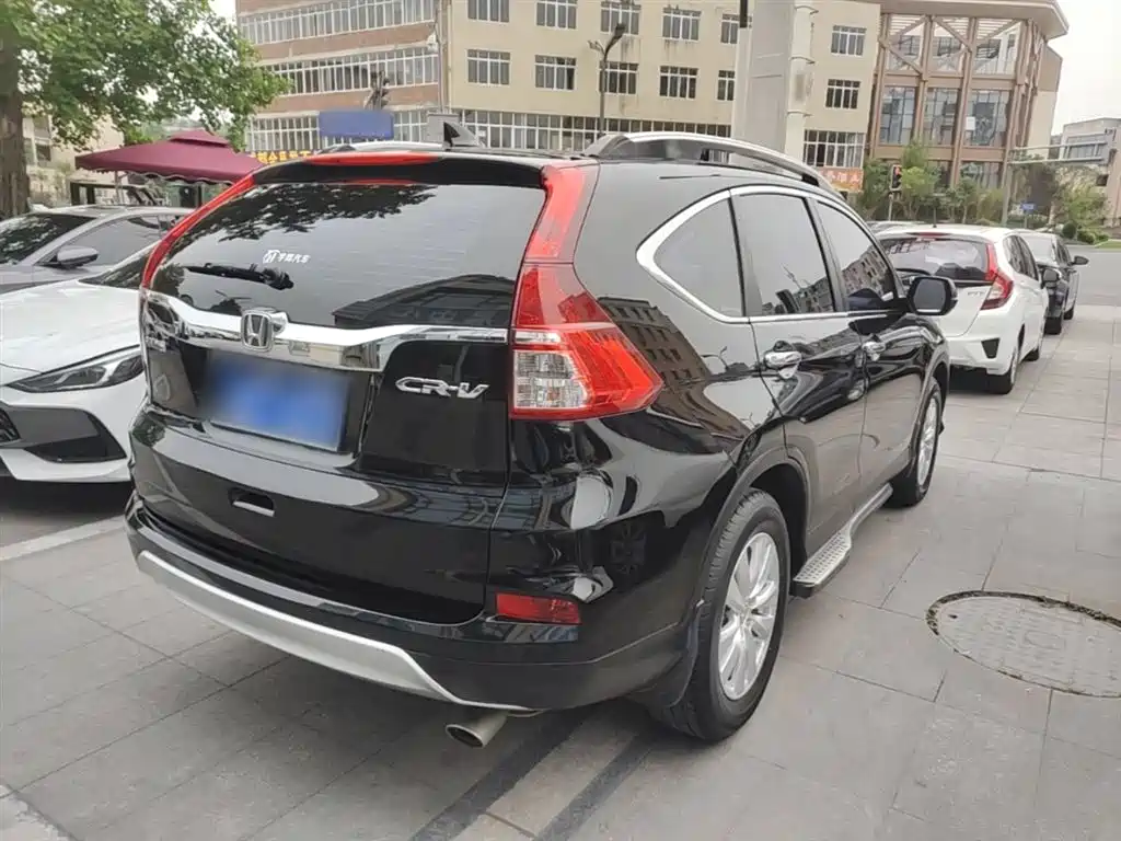 Honda CR-V 2015 — фото 7