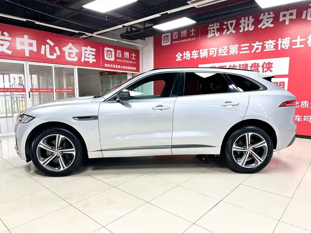 Jaguar F-PACE 2021 — фото 4