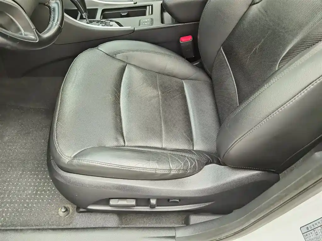 Hyundai Sonata 2014 — фото 20