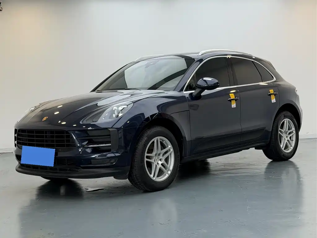 Porsche Macan 2019 — фото 1