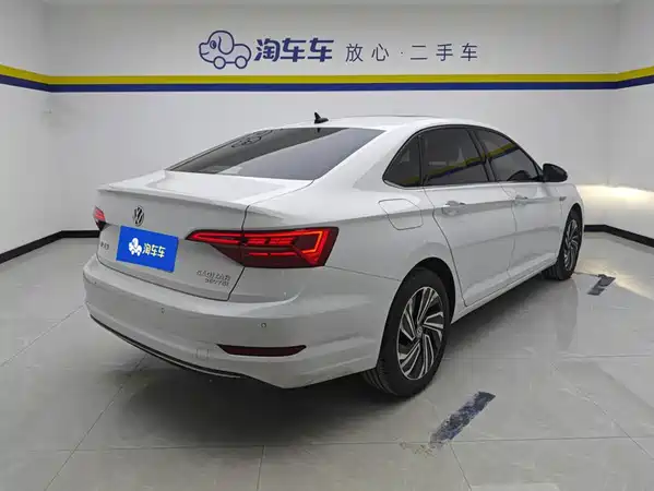 Volkswagen Sagitar 2022