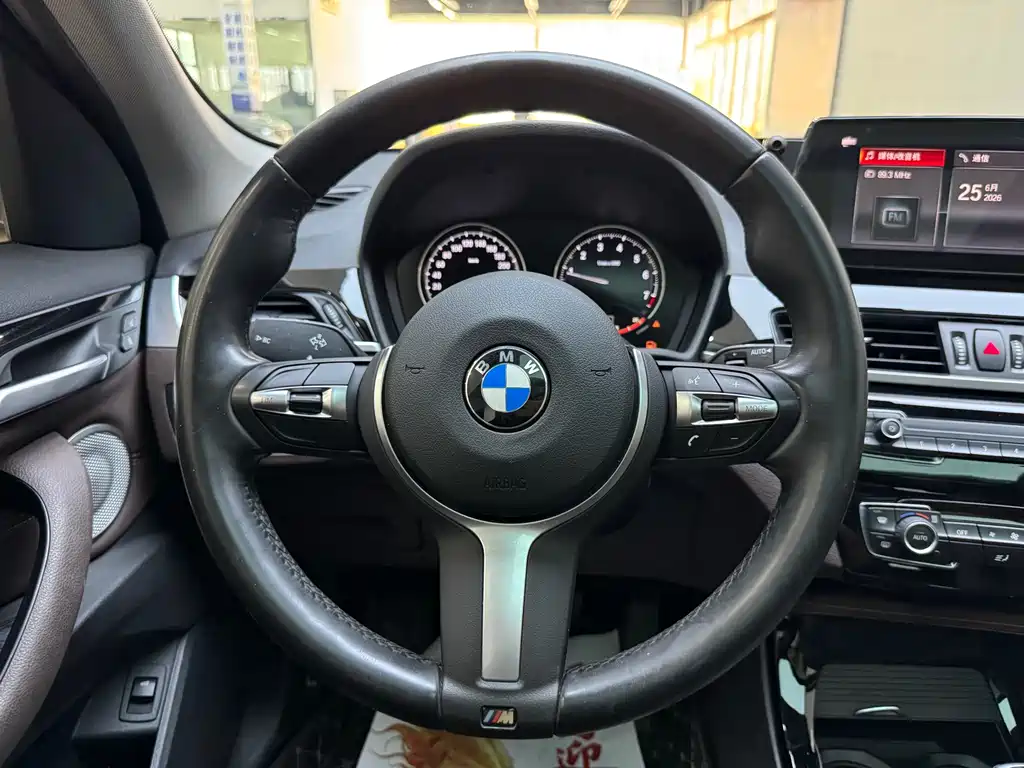 BMW X1 2022 — фото 9
