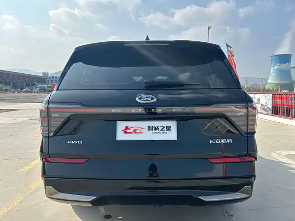 Ford Edge 2023