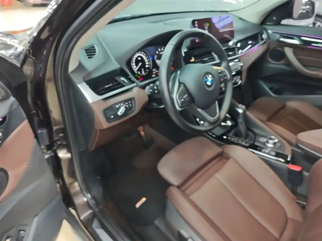 BMW X1 New Energy 2020 — фото 16
