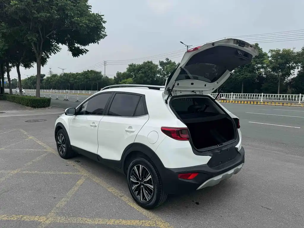 Kia KX1 2019 — фото 15