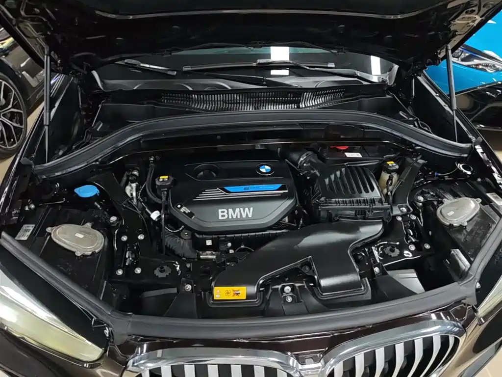 BMW X1 New Energy 2020 — фото 20