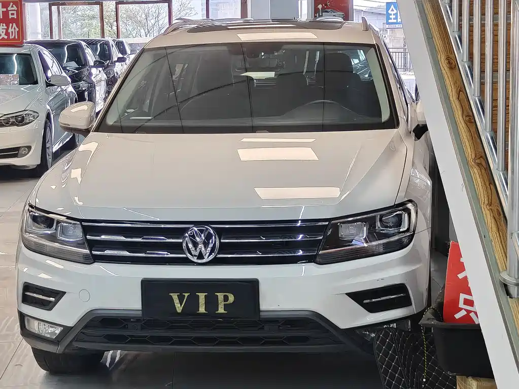 Volkswagen Tiguan L 2019 — фото 3