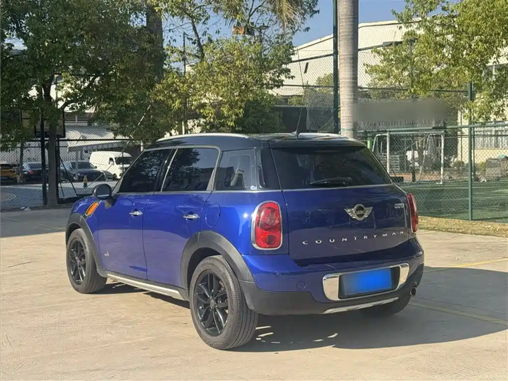 MINI Countryman 2015 — фото 25