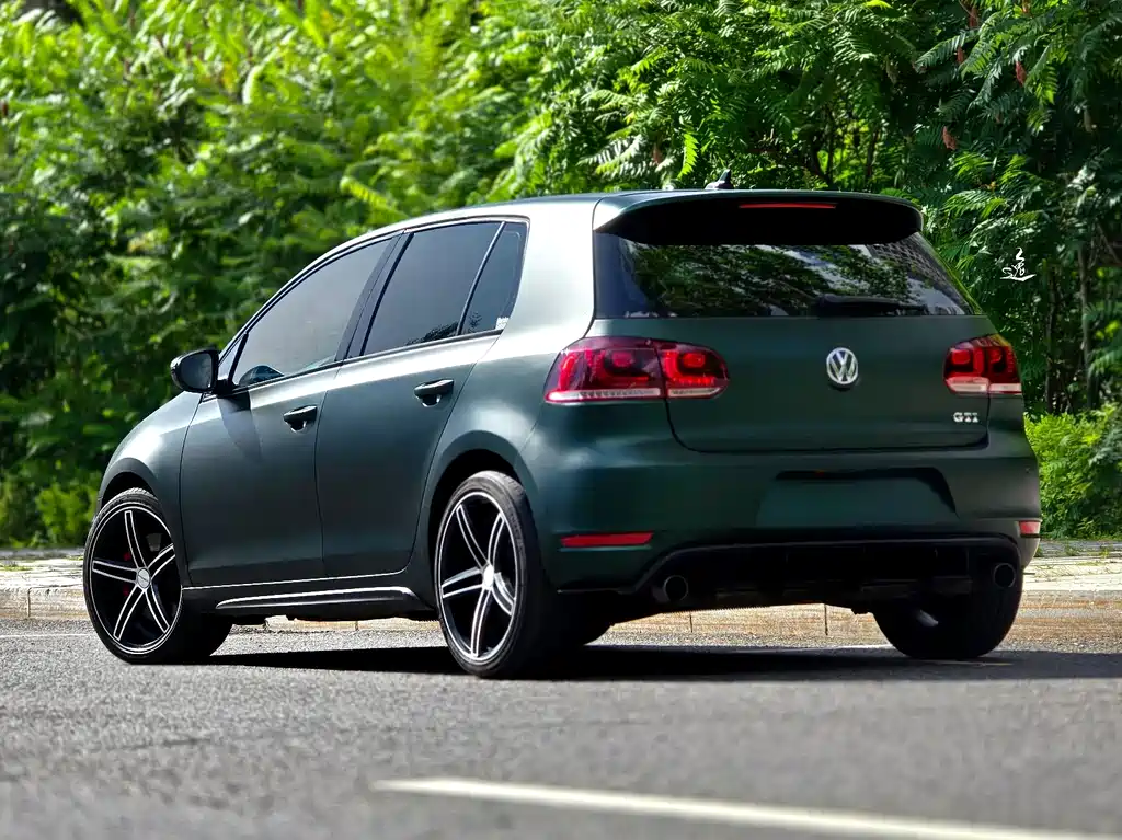 Volkswagen Golf GTI 2011