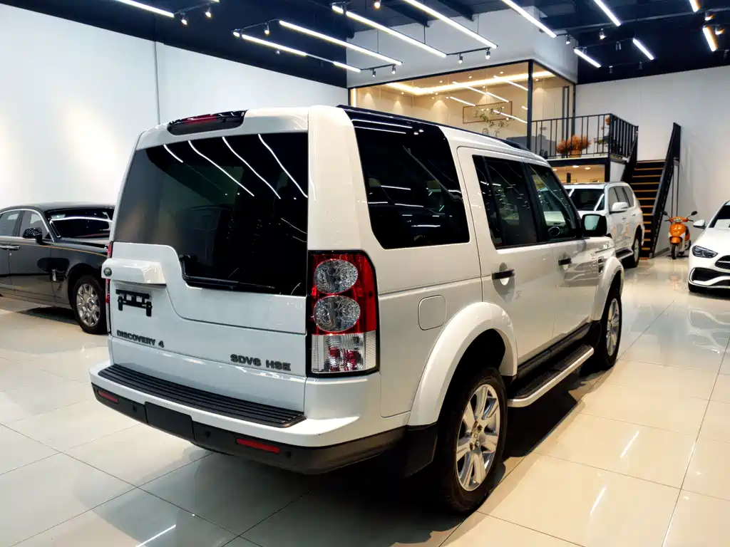 Land Rover Discovery 2013 — фото 6