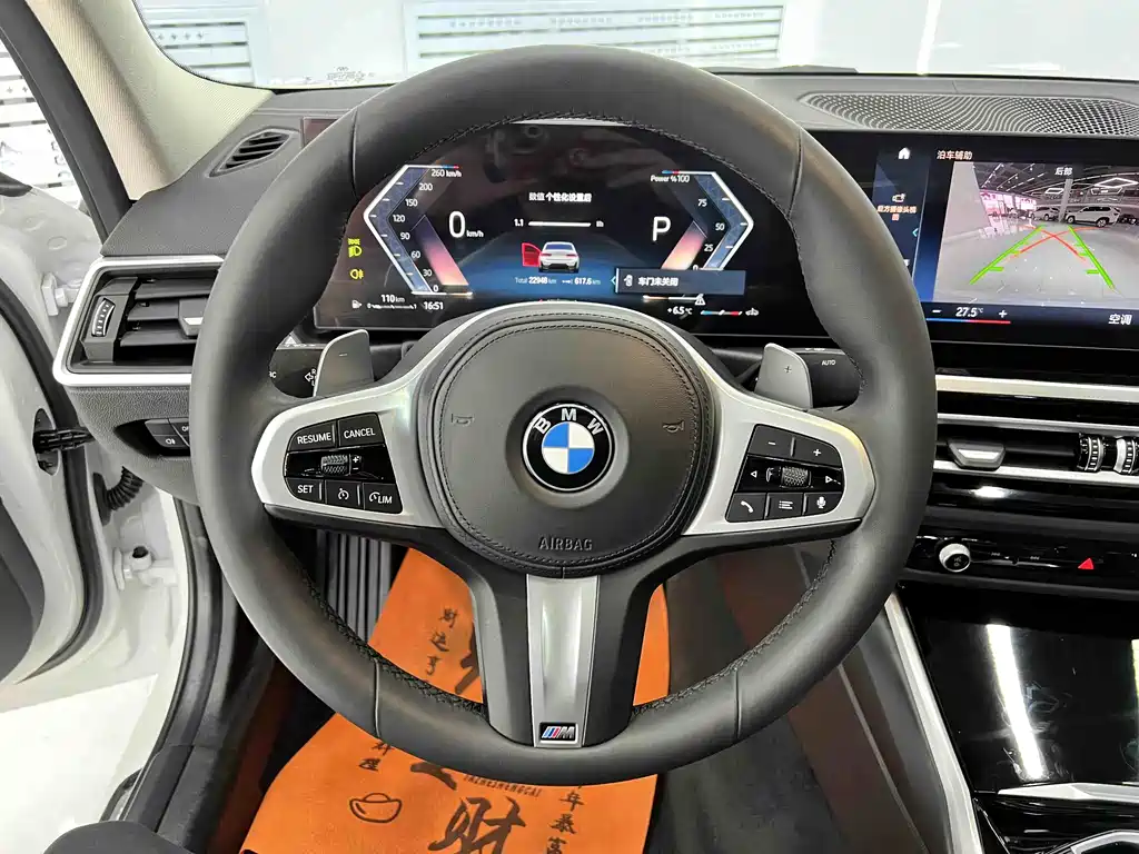 BMW 3 Series 2023 — фото 11