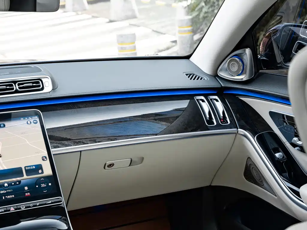 Mercedes-Benz Maybach S-Class 2021 — фото 17
