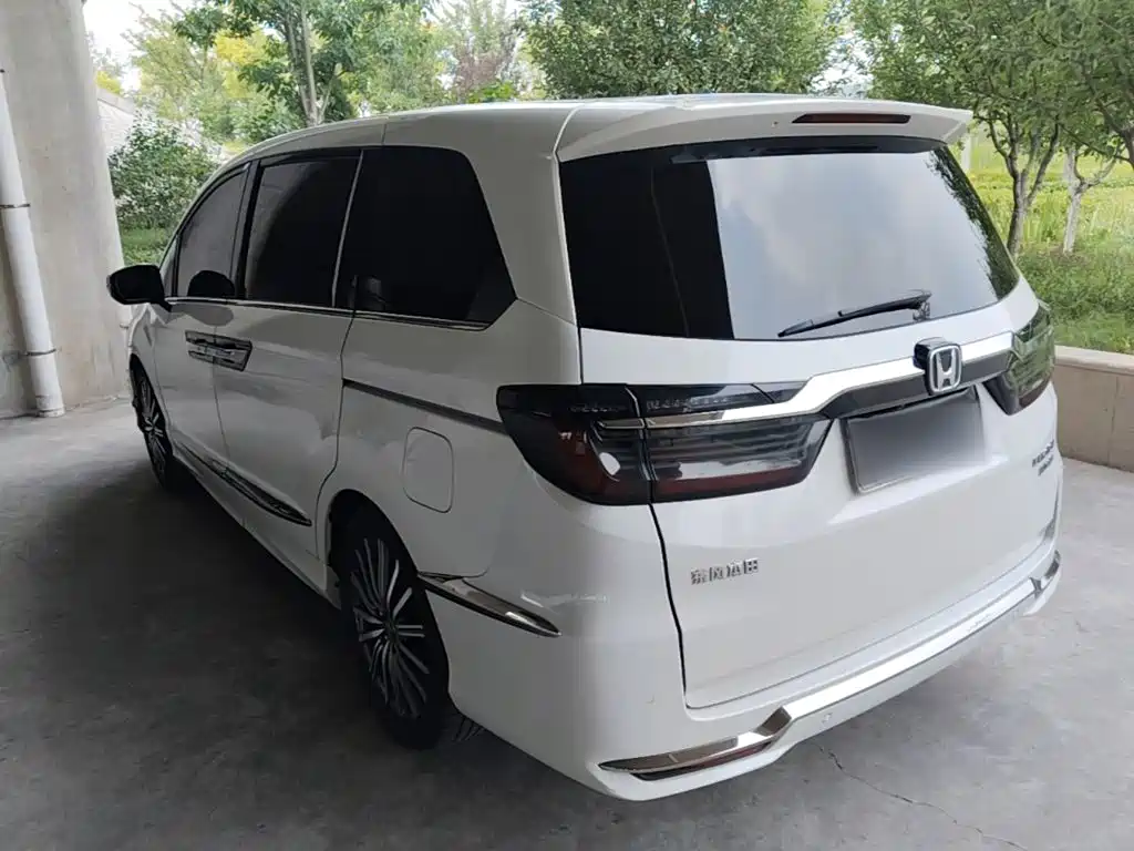Honda Elysion 2023